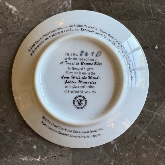 Bradford Exchange | Gone with the Wind “Golden Memories” Mini Plate Collection - Picture 15 of 16